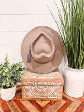 Youth Heart Crown Vegan Suede Hat Blank, Blank Hat for Burning, Hat Pyrography, Burned Hat Blank, Heart Hat, Rancher Hat, Fedora Hat, Wide Brim Hat, Hat for Engraving