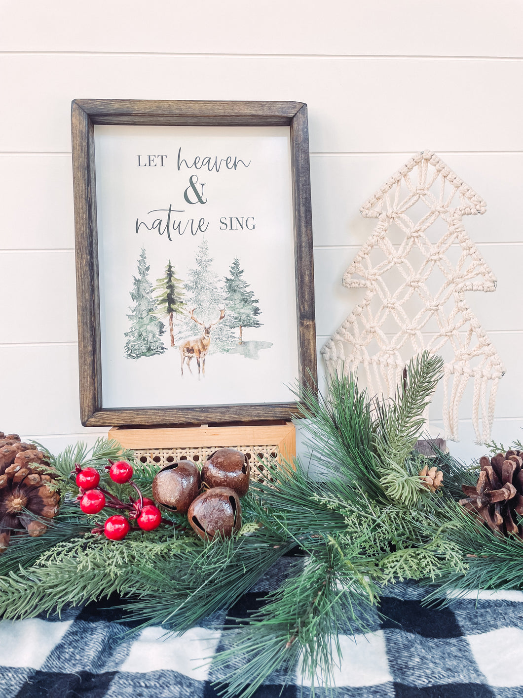 Let Heaven & Nature Sing Wooden Sign, Joy to the World Christmas Sign, Christmas decor, Vintage Santa Sign